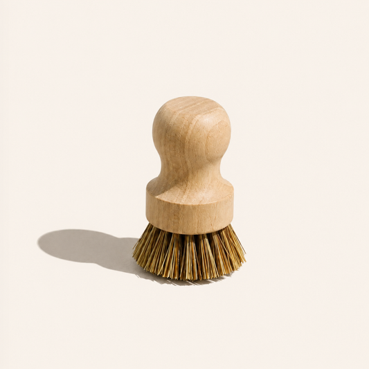 Une brosse à vaisselle - Kira